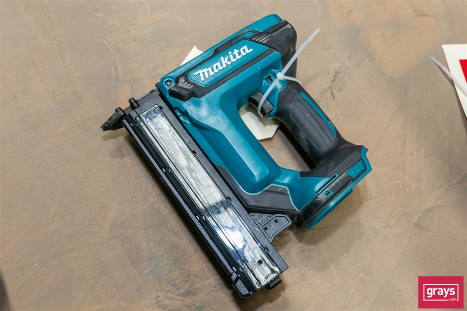 Makita DFN350 Brad Nailer Auction 0117 5048974 Grays Australia