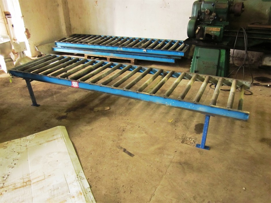 Roller Bench, Approx. 2900(L) x 720(W) x 500mm(H) (Type A Asset