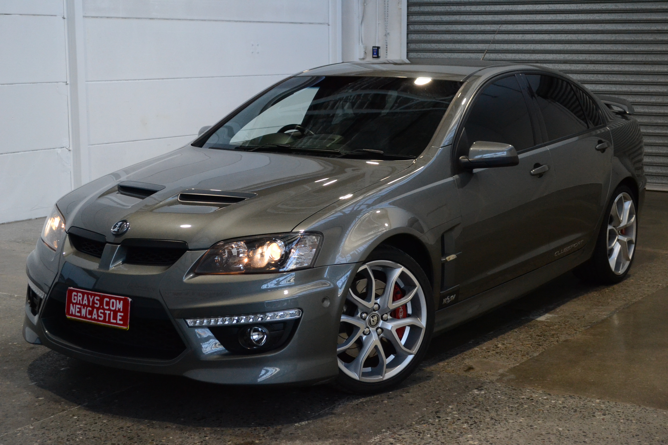 2010 HSV Clubsport R8 VE Manual Sedan Auction (0001-10076419) | Grays ...