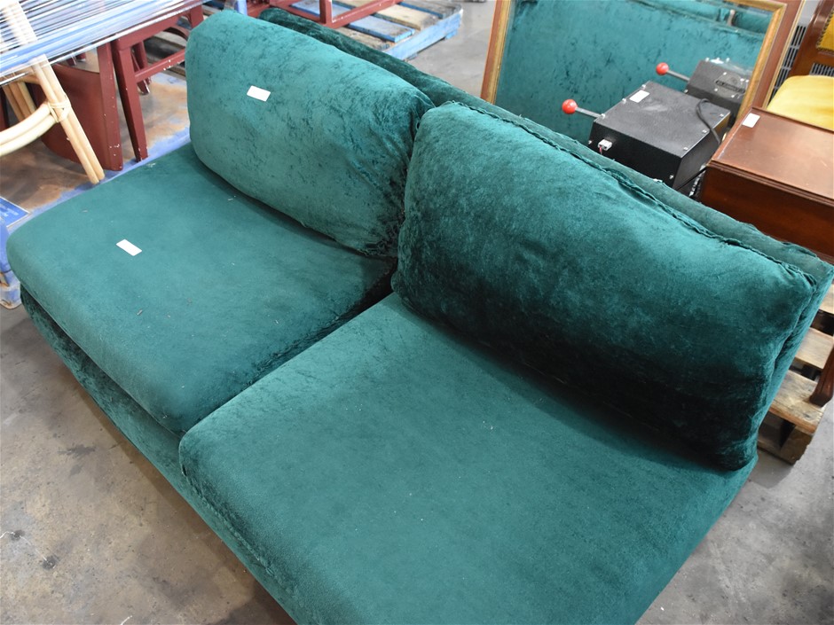 2 Seater Lounge Auction (00015049991) Grays Australia