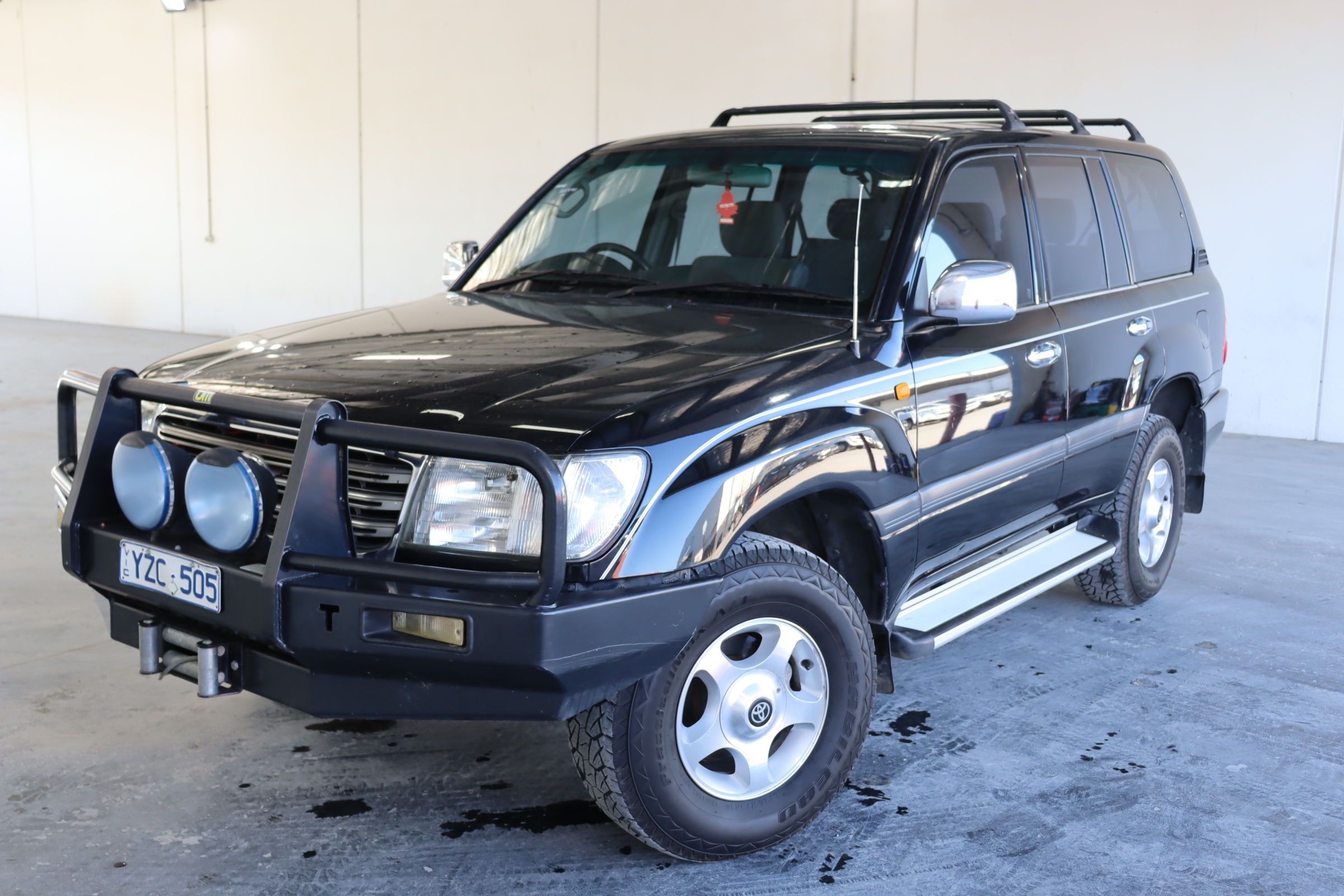 2004 Toyota Landcruiser Gxl Uzj100r Automatic 8 Seats Wagon Auction 