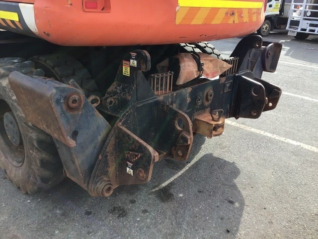 Hitachi ZX170W-3 Wheeled Excavator with Engcon Tiltrotator