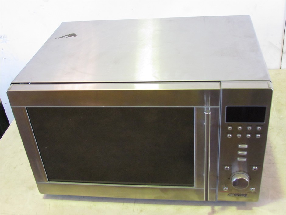 Smeg 30L Stainless Steel Convection Microwave. Model: SA987X Auction ...