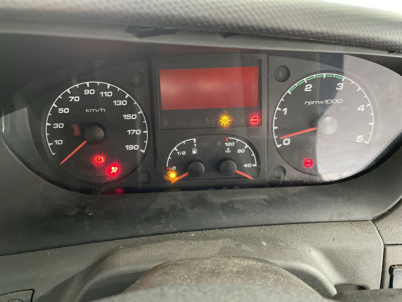 Iveco daily dashboard warning deals lights explained