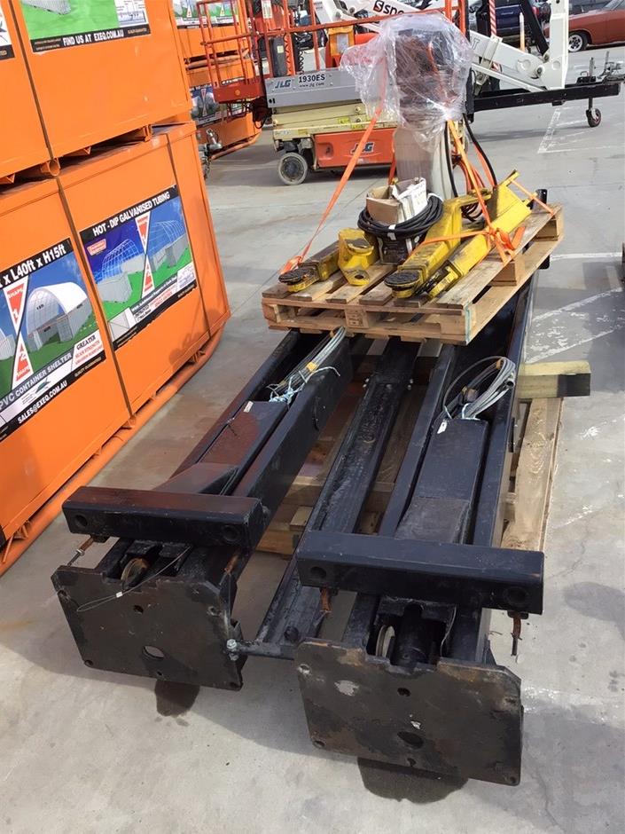 Direct Lift 2 Post Hydraulic Hoist Auction (0001-3023000) | Grays Australia