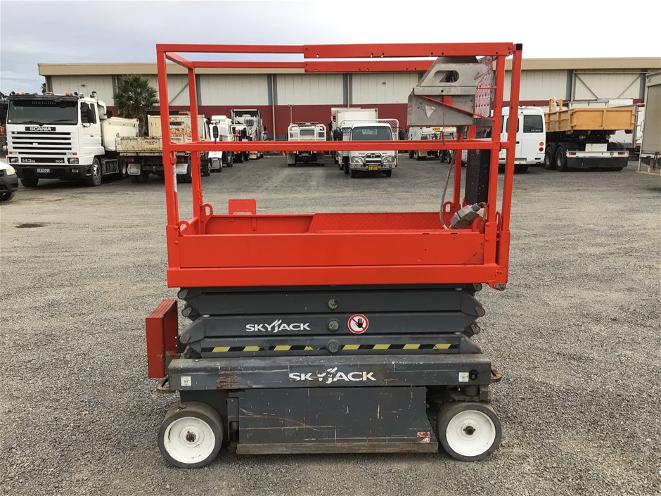 2015 Skyjack Sjlll 3219 Scissor Lift Auction (00025049983) Grays