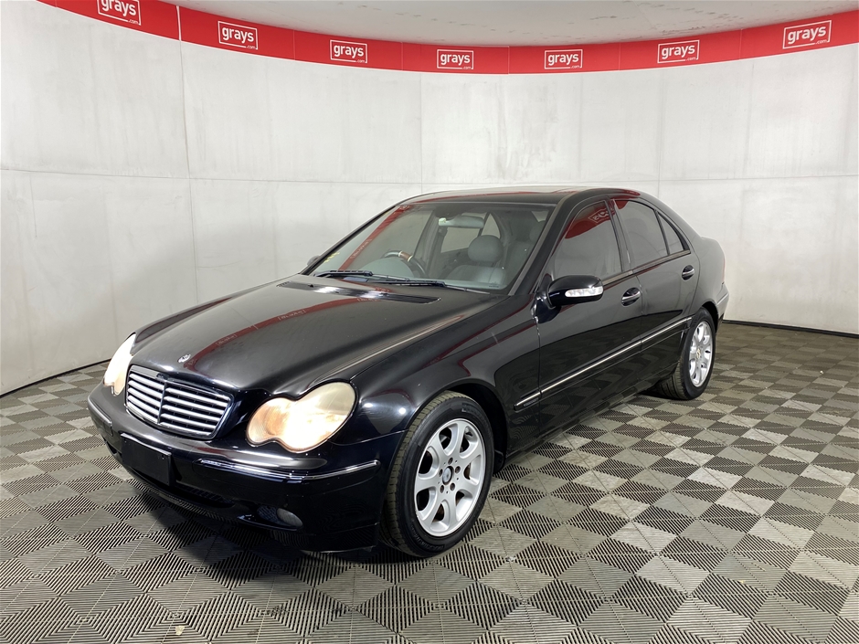 2004 Mercedes Benz C180 K Classic W203 Automatic Sedan Auction (0001 ...