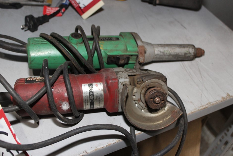2x Assorted Power Tools Auction (00655049895) Grays Australia
