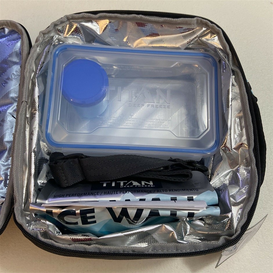 TITAN DEEP FREEZE Expandable Lunch Box, w/ 2 Ice Walls, Container Set, Blue Auction