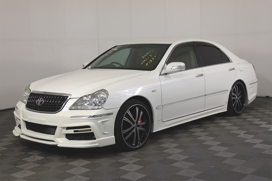 2005 Toyota Crown Import Majesta Automatic Sedan Auction (0001-20062106 ...