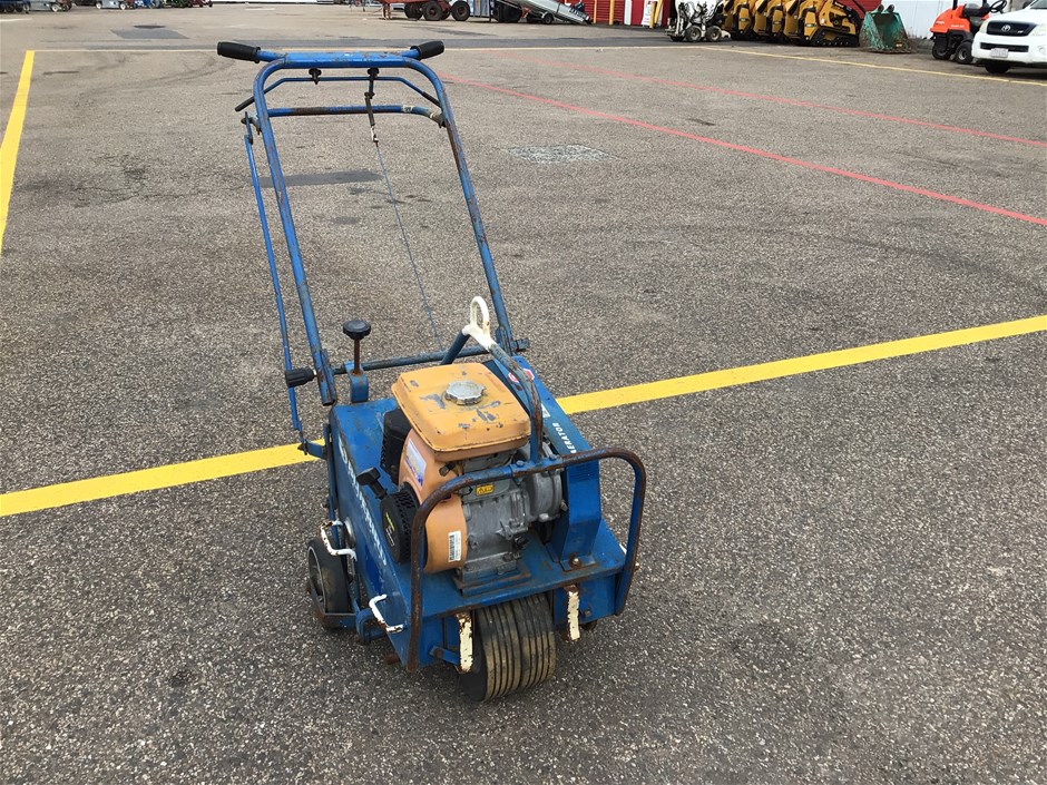 Bluebird Lawn Corer Auction (00217041512) Grays Australia