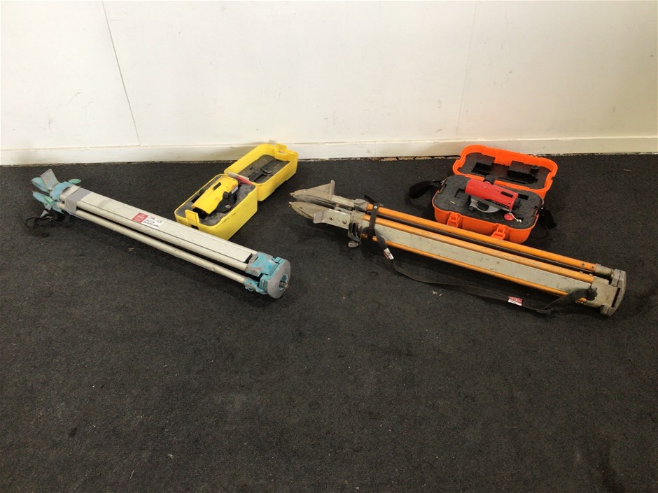 2 x Dumpy Levels Auction (0421-7041378) | Grays Australia