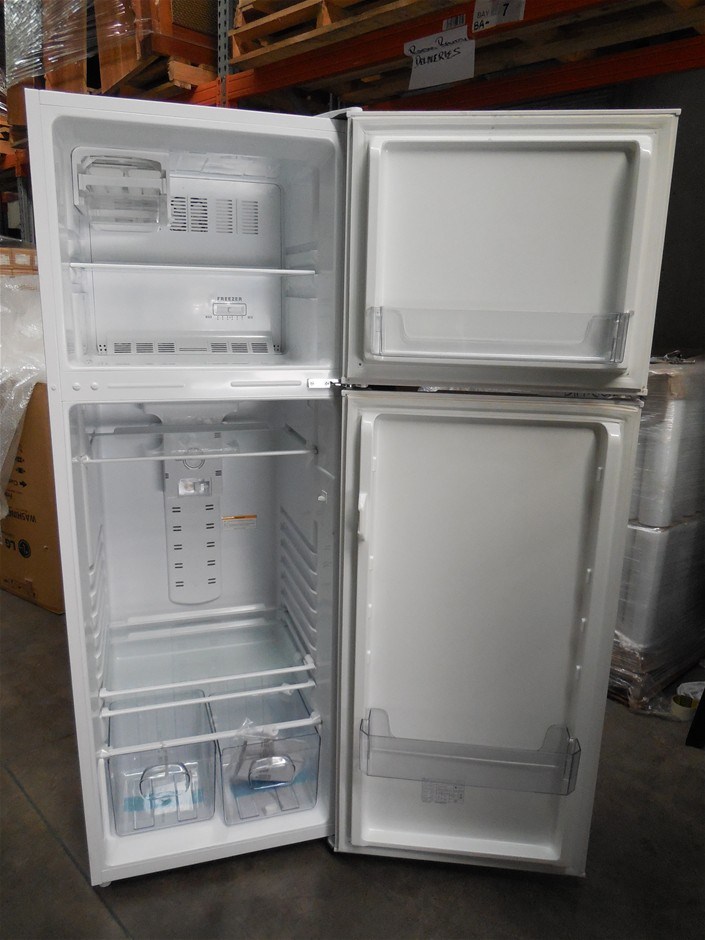 Whirlpool 340 Litre White Fridge Model WRO34UW Auction Australia