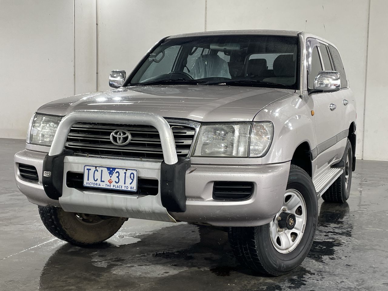 2004 Toyota Landcruiser GXL UZJ100R Automatic 8 Seats Wagon Auction ...