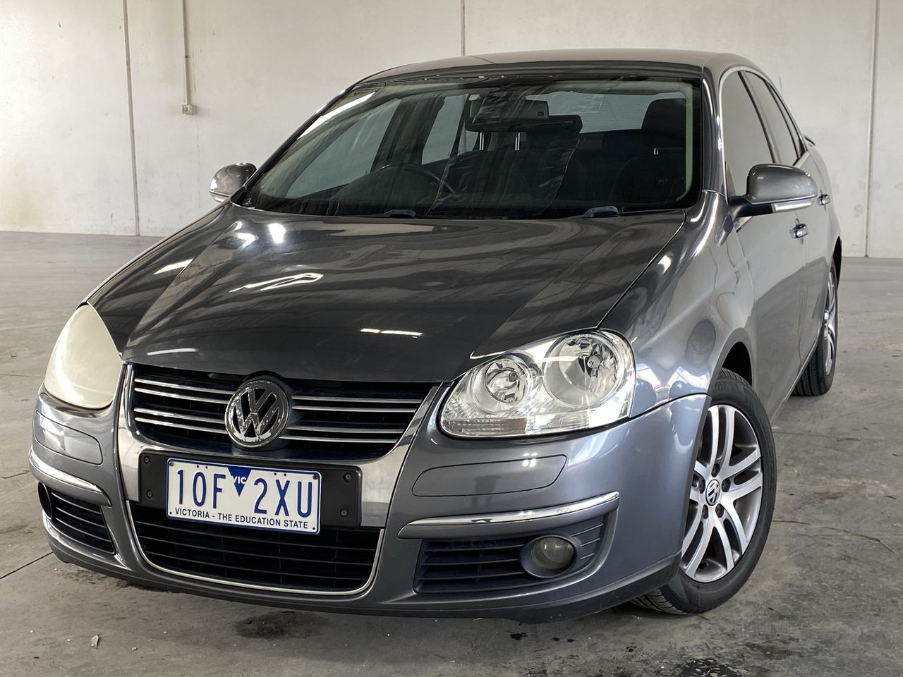 2009 Volkswagen Jetta 2.0 TDI 1KM Turbo Diesel Automatic Sedan Auction ...