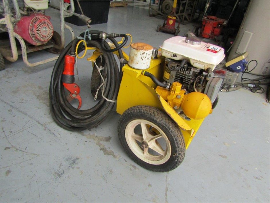 Petrol Powered Hydraulic Grapevine Pruning Machine Auction (0558