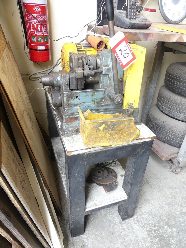 2005 SOCO EF-M/52 Tube Deburring Machine ON Steel Stand Auction (0020 ...