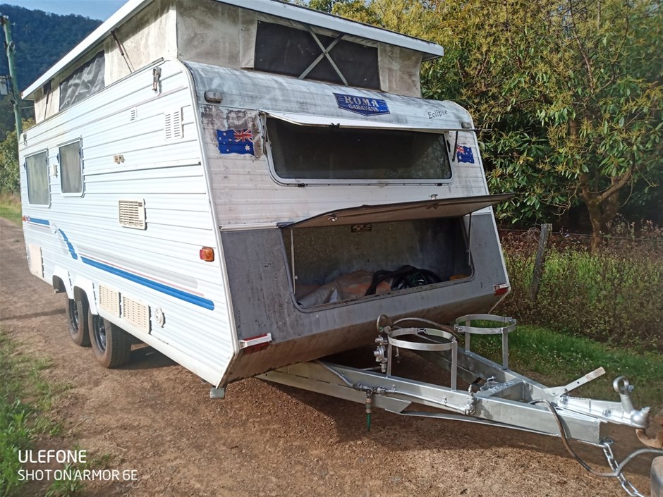 repossessed catamarans for sale near sydney nsw