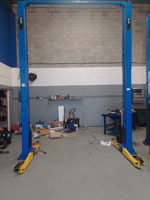 Tufflift 3.7T 3 Phase Overhead Hoist with Extra Height Extension Kit ...