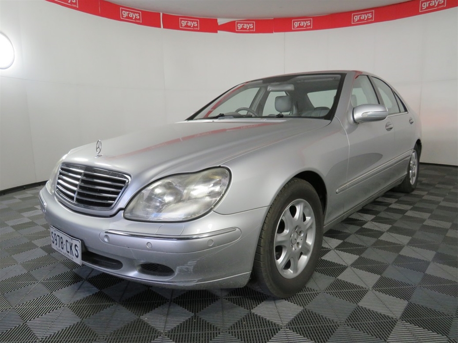 2001 Mercedes Benz S320 W220 Automatic Sedan Auction (0001-60038181 ...