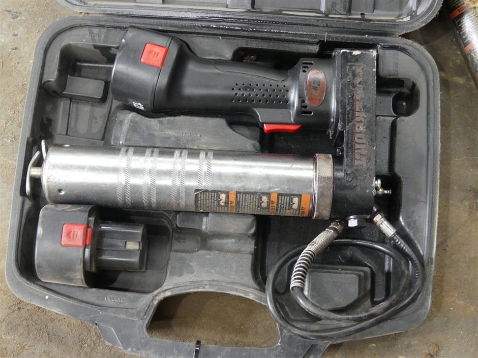 Powerbuilt 12 Volt Grease Gun Auction (01765050732) Grays Australia
