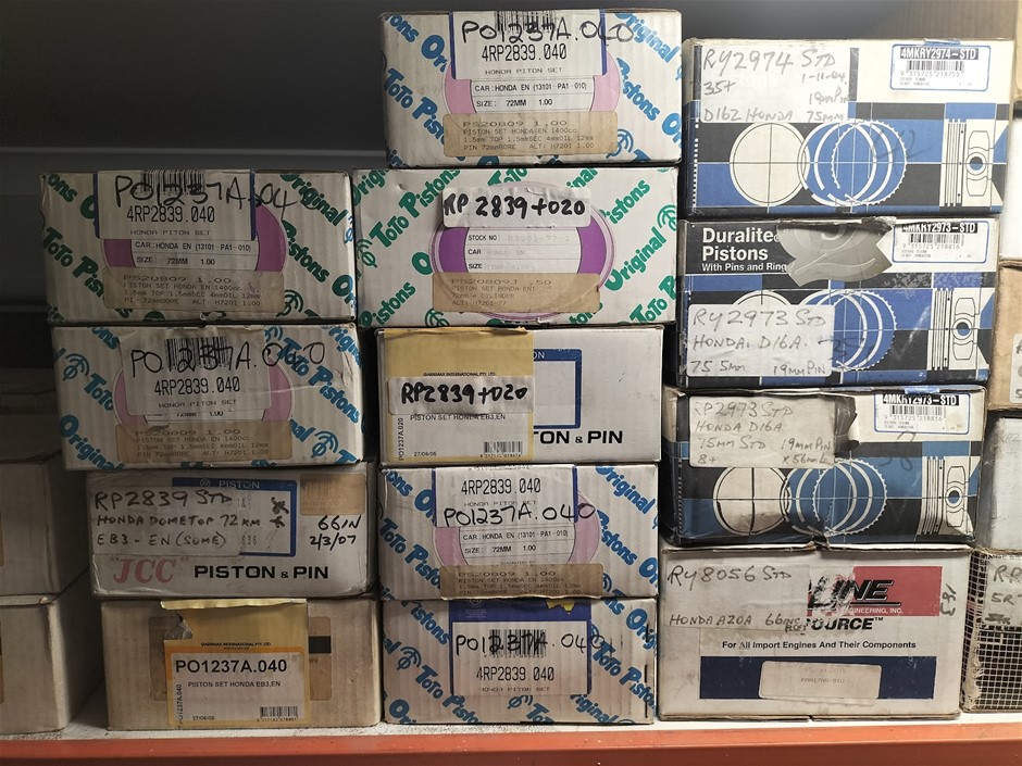 Assorted Aftermarket Piston Sets Auction (00017042351) Grays Australia