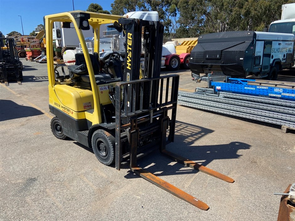 Hyster H1.8FT 1.8T Counterbalance LPG Container Mast Forklift Auction ...