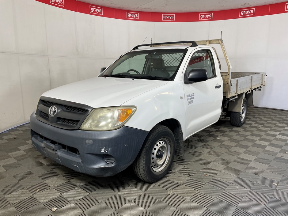 2005 Toyota Hilux 4X2 WORKMATE TGN16R Manual Cab Chassis Auction (0001 ...