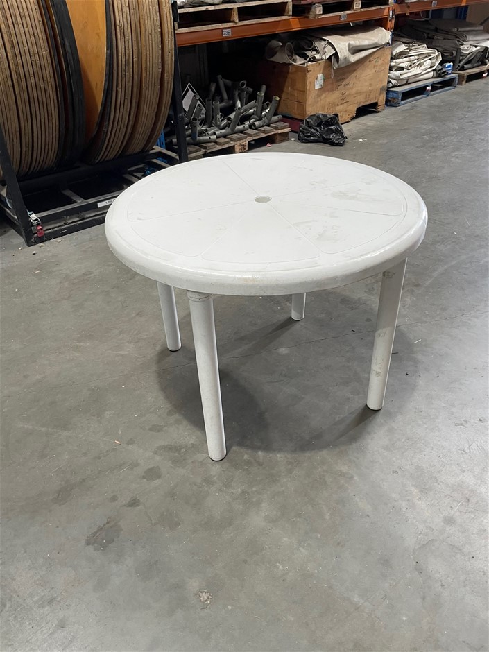 10-x-outdoor-white-plastic-patio-tables-auction-0303-3023900-grays