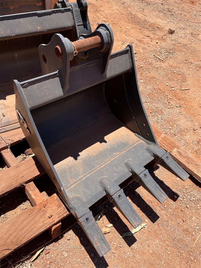 Oz Excavator Buckets Bobcat E20 Bucket 450mm (Newman) Auction (0076