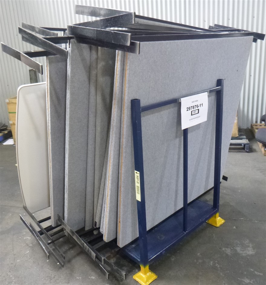 Bulk Pallet Of Assorted Office Dividers & Whiteboards Auction (0015