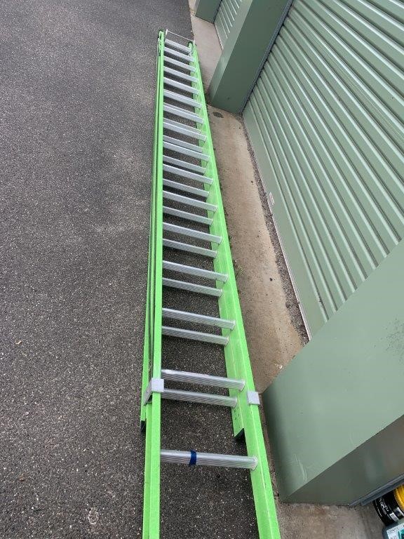 Bailey Extension Ladder Auction (00063024079) Grays Australia