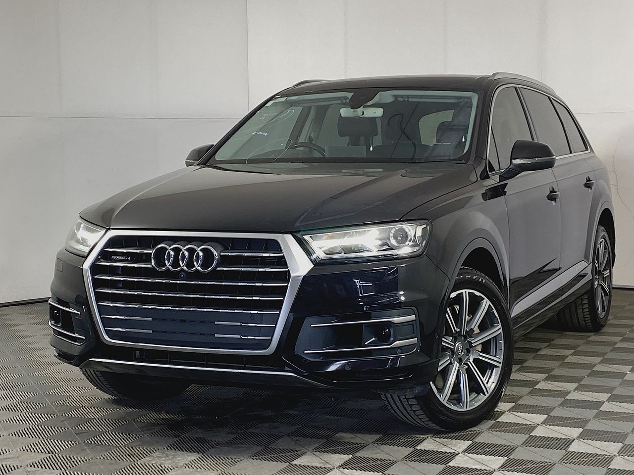 2016 Audi Q7 3.0 TDI Quattro 4M Turbo Diesel Auto - 8 Speed 7 Seats ...