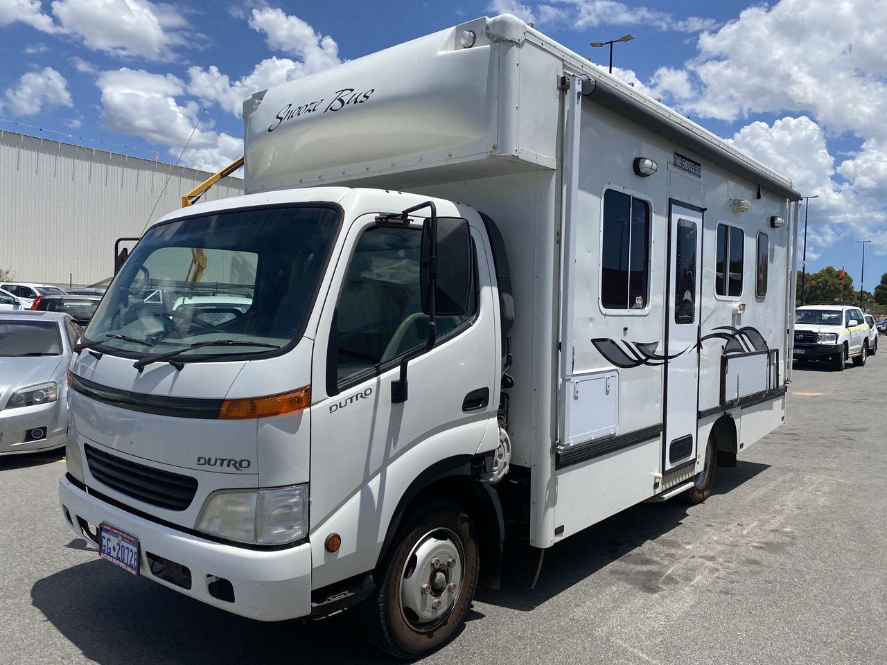 2001 HINO MAUNAL MOTORHOME