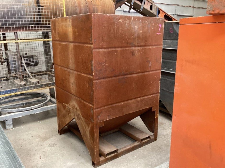1 x Hopper Auction (00073024226) Grays Australia