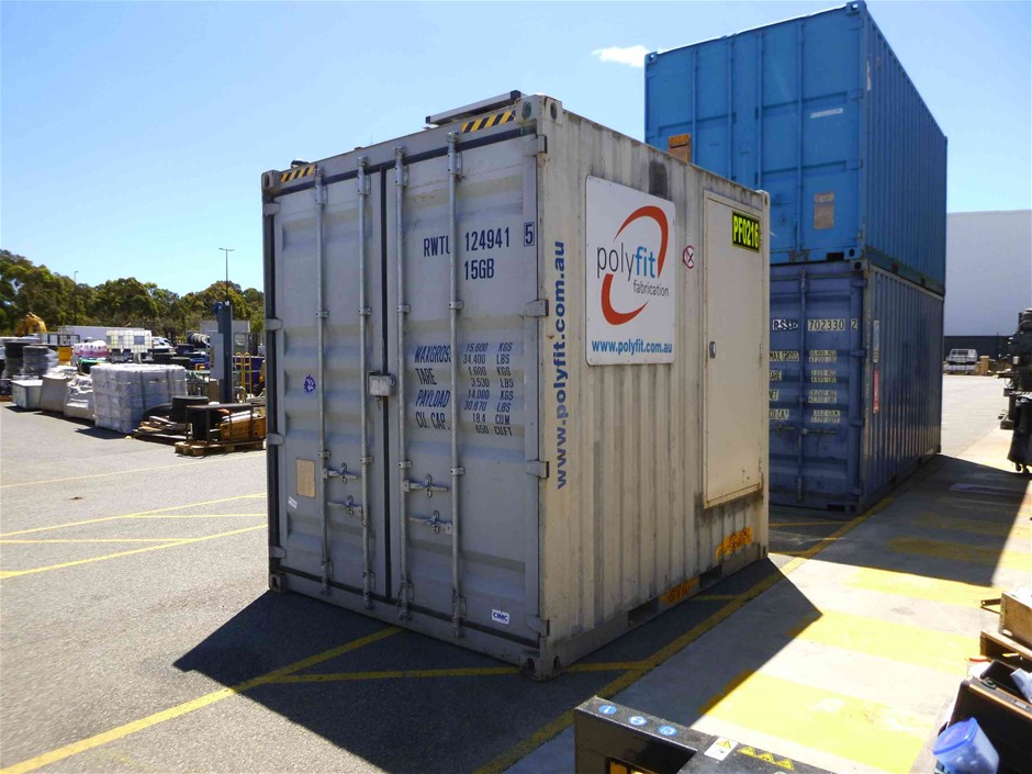 Construction & Earthmoving Equipment