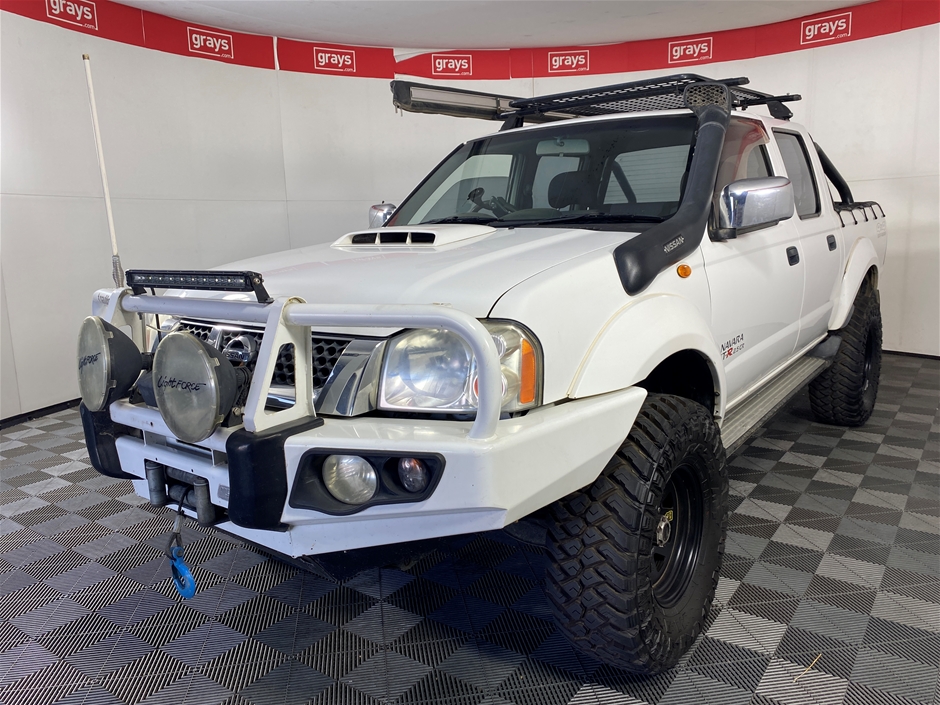 2009 Nissan Navara 4X4 ST-R D22 Turbo Diesel Manual Dual Cab