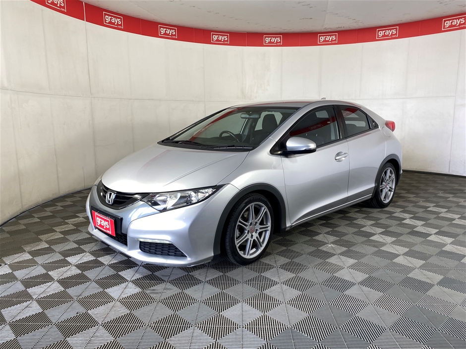 Honda Civic VTi-S 9TH GEN Automatic Hatchback
