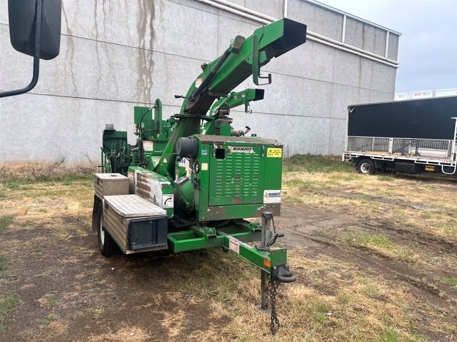2010 Bandit 990 Wood Chipper Auction (00043024521) Grays Australia