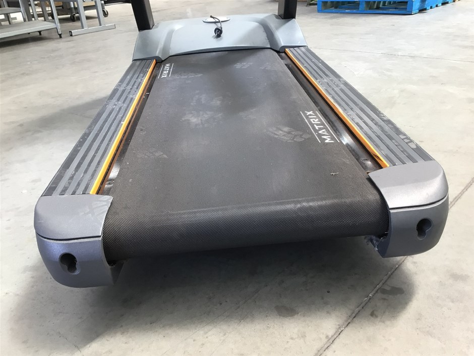 Matrix T 7XE 05 C Treadmill Auction 0031 3024511 Grays Australia