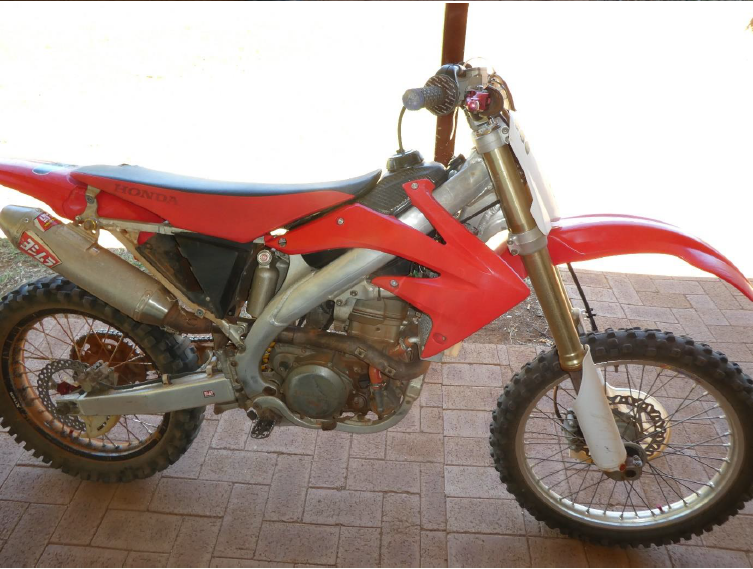 Honda Dirt Bike Auction (0001-9038527) | Grays Australia