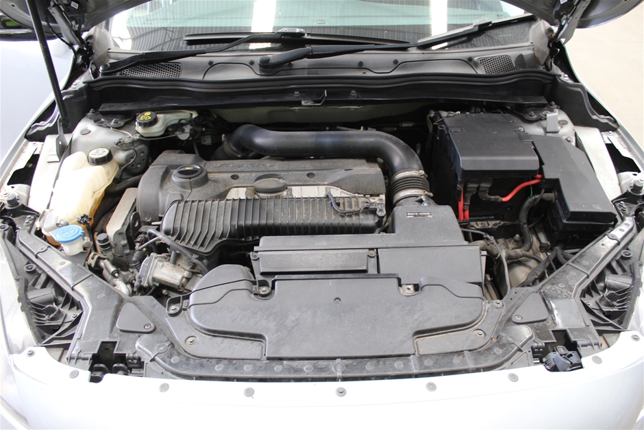 Volvo v40 deals t5 engine