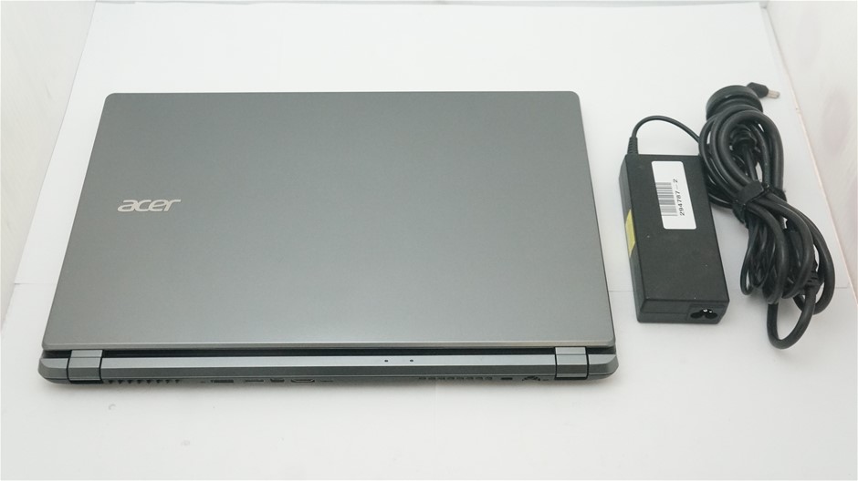 Notebooks & Gaming Consoles