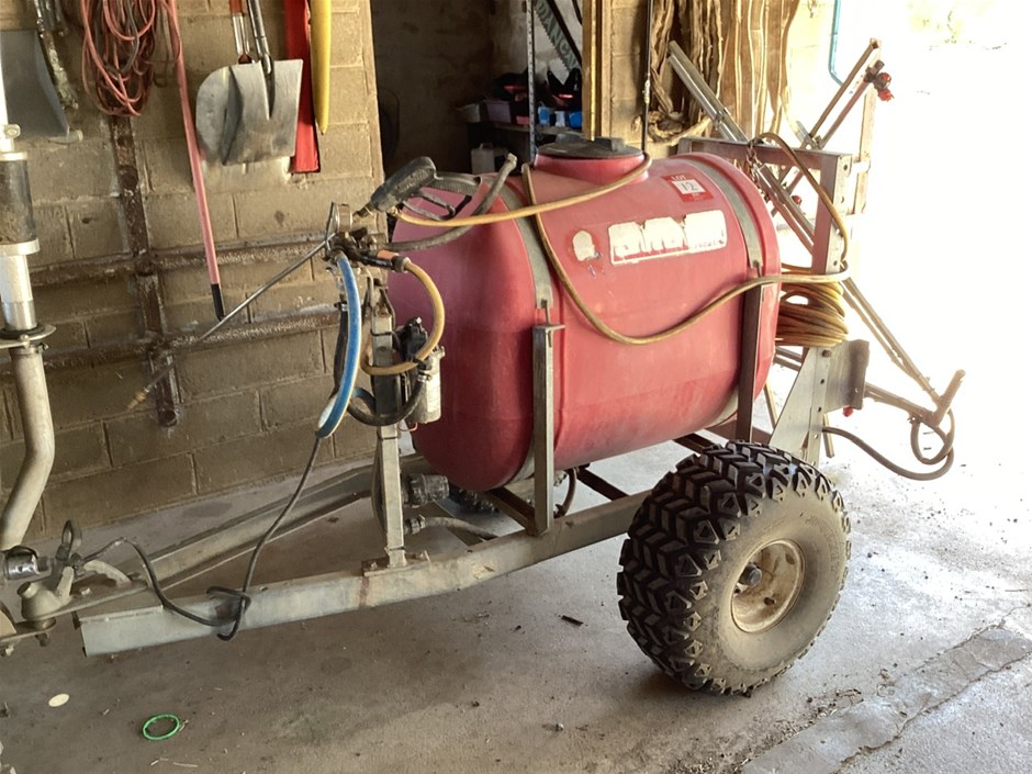 Silvan spray unit with pump and boom. Auction (00413024378) Grays