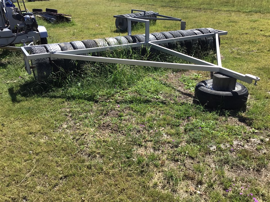 Fabricated MultiTyre Paddock Roller Auction (02007042938) Grays