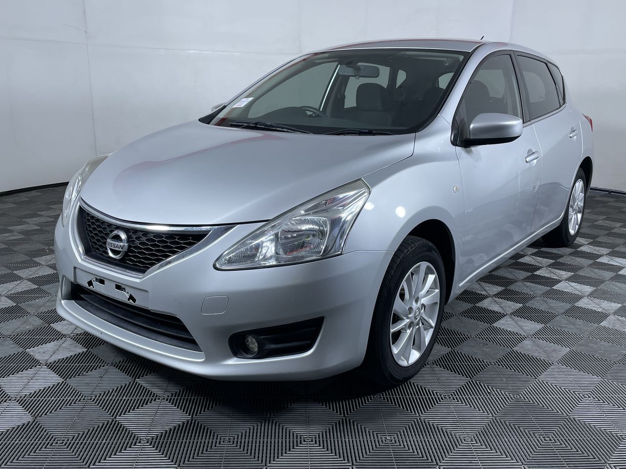 2015 Nissan Pulsar ST C12 CVT Hatchback Auction (0001-50502225) | Grays ...