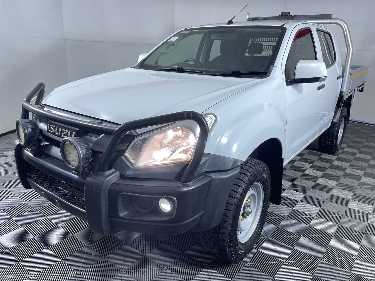 2017 Isuzu D-MAX 4X4 SX Hi-Ride T-Diesel Auto CC Chassis