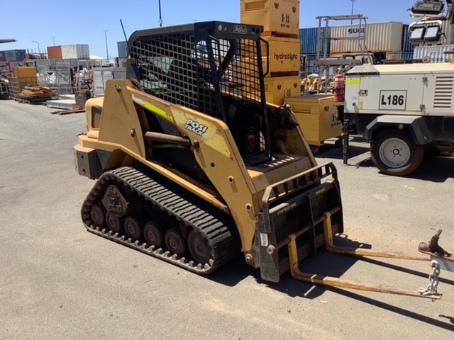 Unreserved ASV RC50 Skid Steer, Attachments & Plant Trailer
