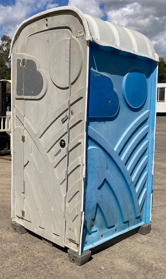 Toilet Portable Fresh Water Flush (Newcastle) Auction (00095051905