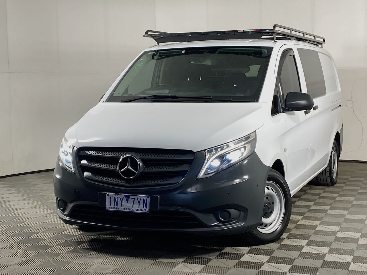 2018 Mercedes Benz Vito 114 BLUETEC MWB CREW TDI Auto Van